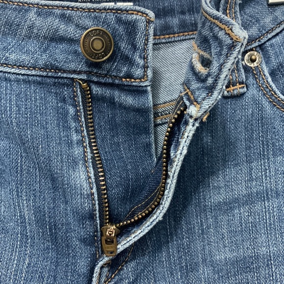 LOFT straight leg jeans. Size 10. - Picture 6 of 8